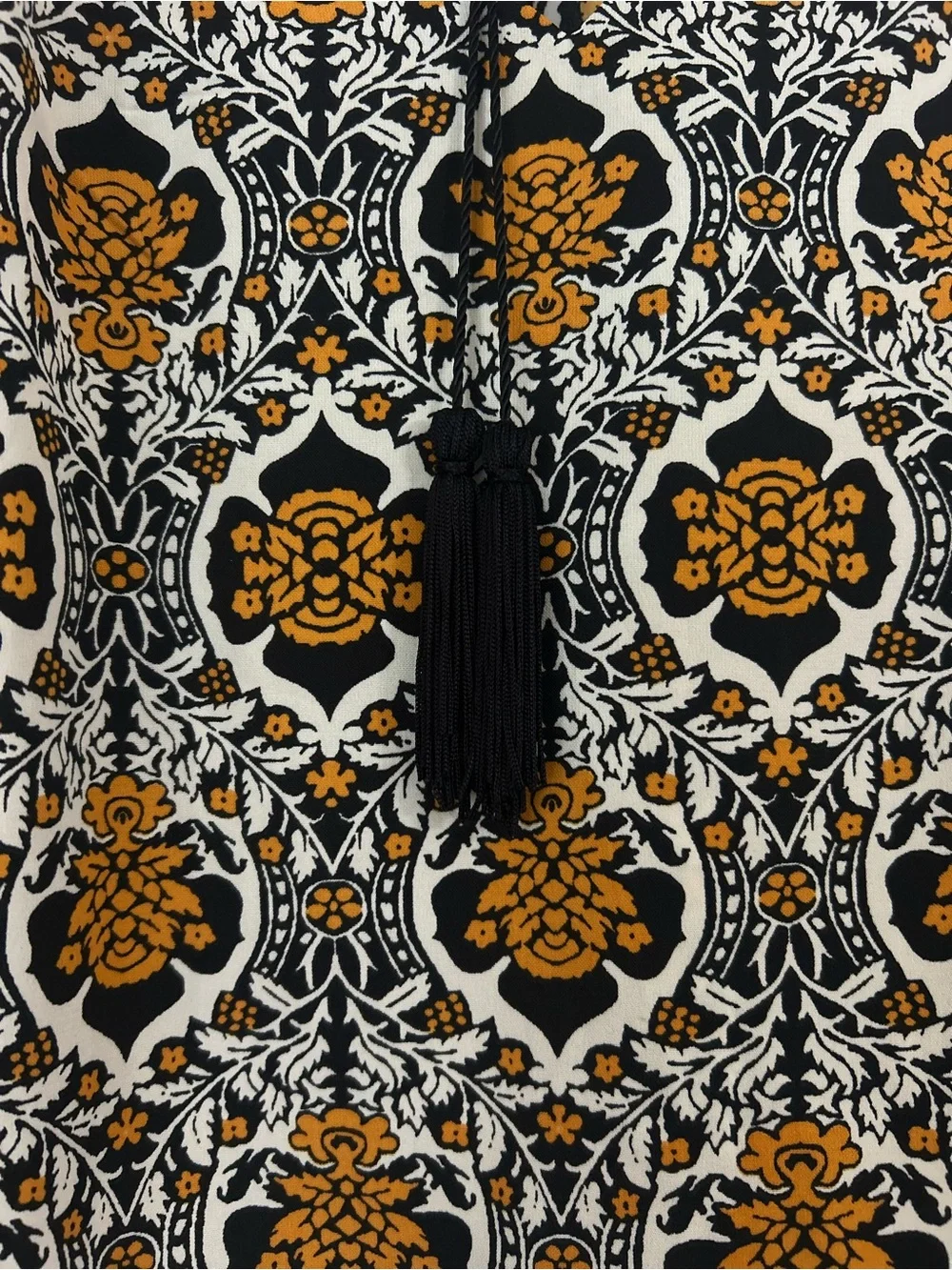 ASTR Anthropologie Blouse S Multicolor Geometric Tassel Puff Sleeve Boho V Neck
